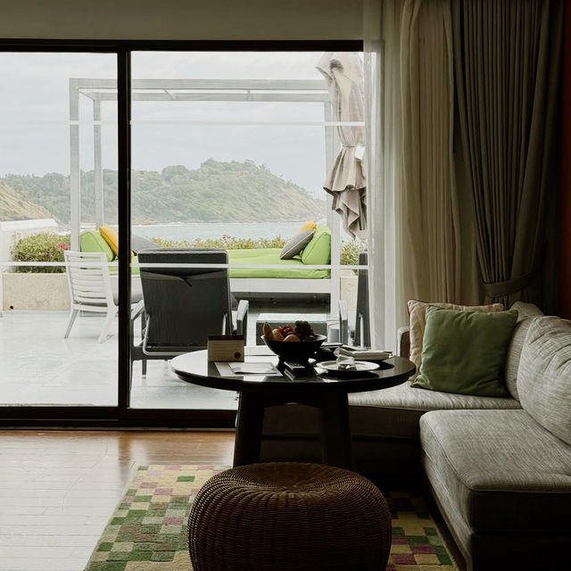 Clifftop Elegance and Ocean Embrace