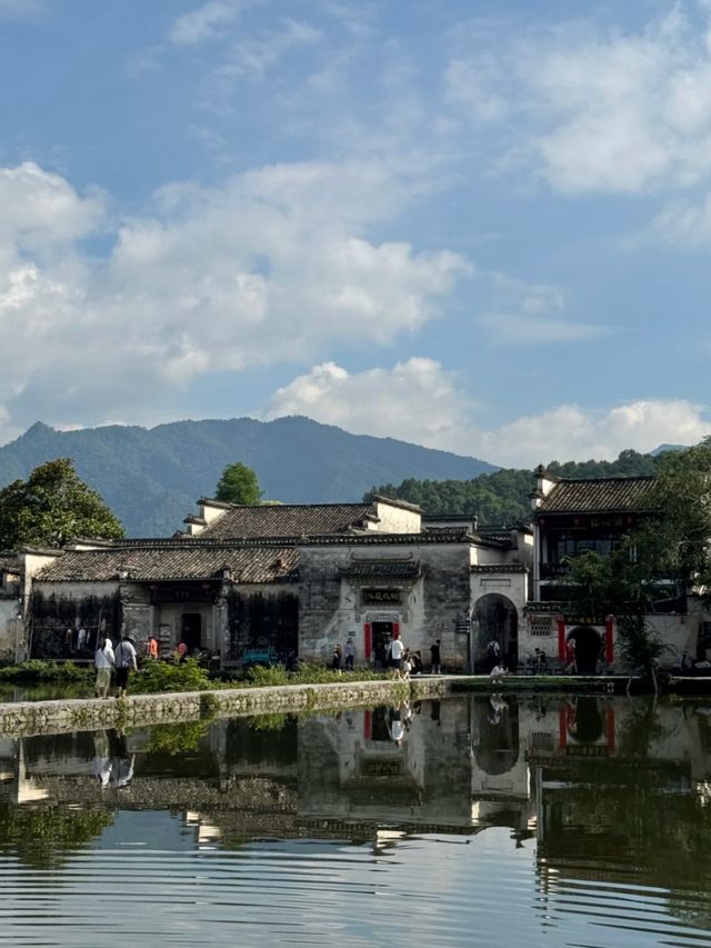 Hongcun – Where History Flows Like Water