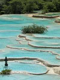 🩵 Huanglong Scenic Area — Nature’s Colorful Dragon
