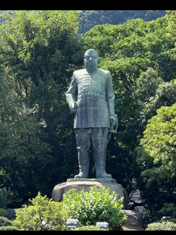 西郷隆盛銅像で幕末の英雄にご対面！鹿児島旅の記念にぴったりの一枚を