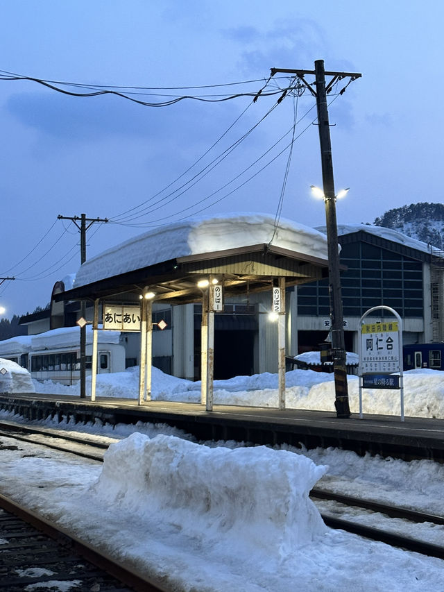 ❄️ 一個車窗望出去的冬日童話｜秋田內陸線  