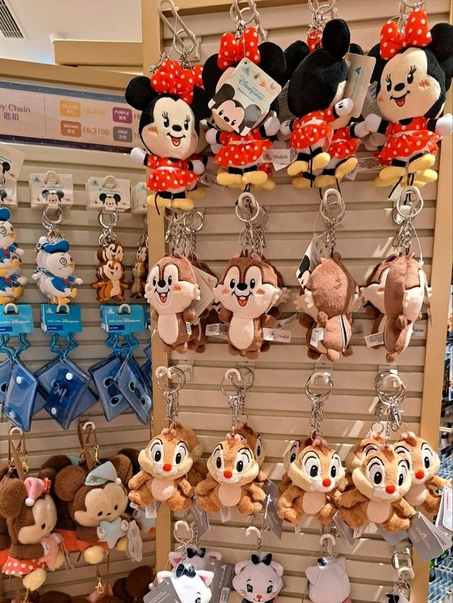 Hong Kong Disneyland Treasures สวรรค์ของแฟนดิสนีย์