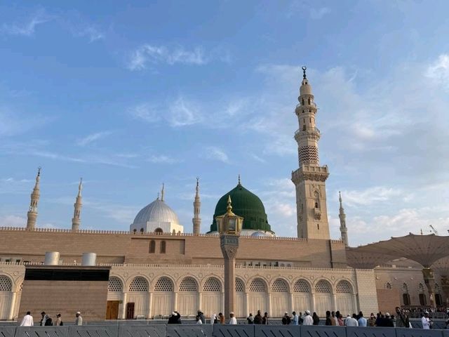 🕌 Nabawi Mosque: The Heart of Madinah 🌙