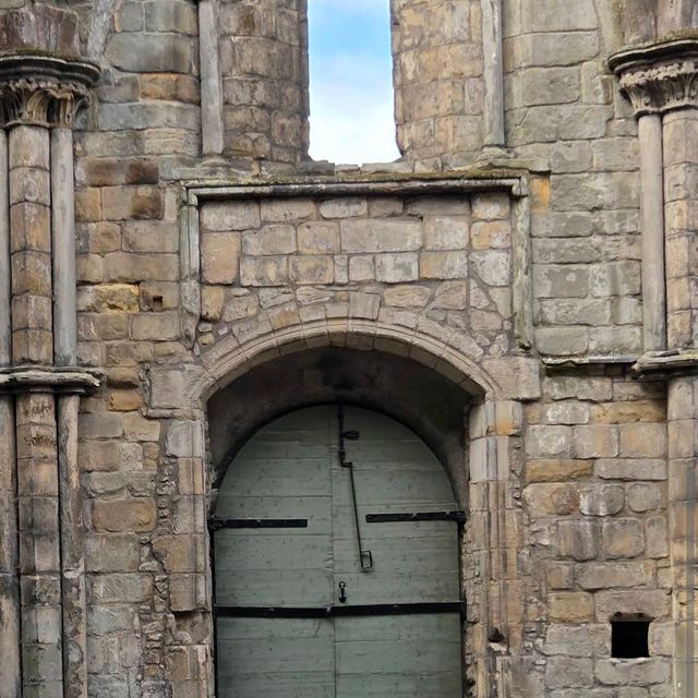 Holyrood Palace (Palace of Holyroodhouse) Holyrood Palace (Palace of Holyroodhouse)