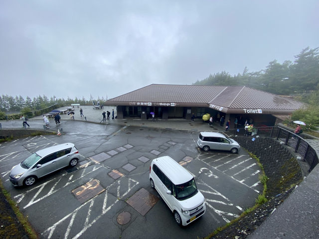 陰雨下漫步富士山五合目⛰️  