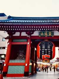 ⛩️「紅燈籠下，是東京最古老的祈願之地」。」
