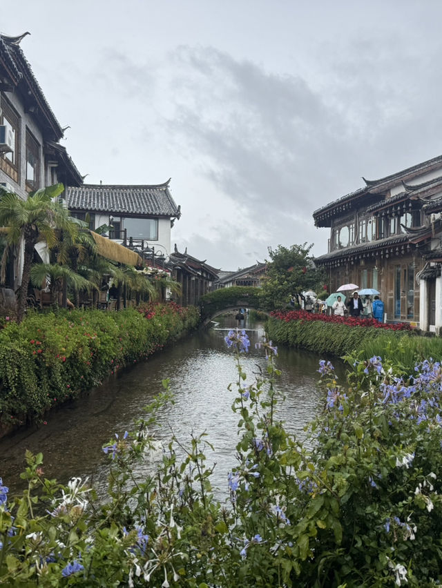 Cloudy Charm in Lijiang🌦️   Cloudy Charm in Lijiang🌦️