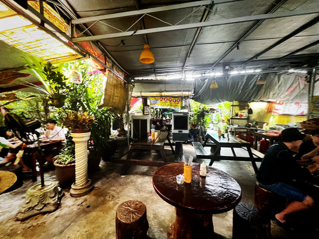 Authentic Home-Cooked Asam Laksa at Relau 88