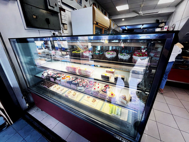 Sin Ka Oon Bakery — Penang’s Beloved Old-School Bakery Since 1957