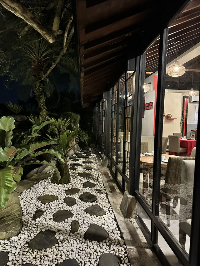 A Taste of Tradition at Xing Zhu Chinese Restaurant, Cyberview Resort & Spa