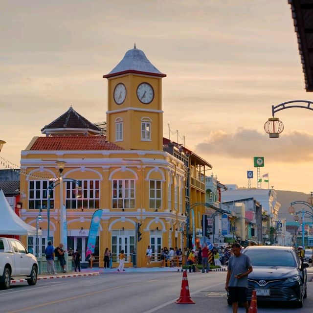 🏖️ Phuket 3–4 Day Itinerary: Beaches, Old Town & Island Adventures