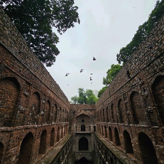 Ugrasen ki Baoli