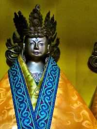 Migjid Janraisig Sum - Big Copper Statue