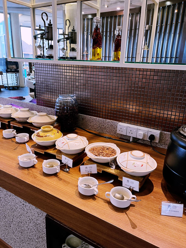 Bila Bila Restaurant – All-Day Dining in Elegant Hotel Style Bila Bila Restaurant – All-Day Dining in Elegant Hotel Style