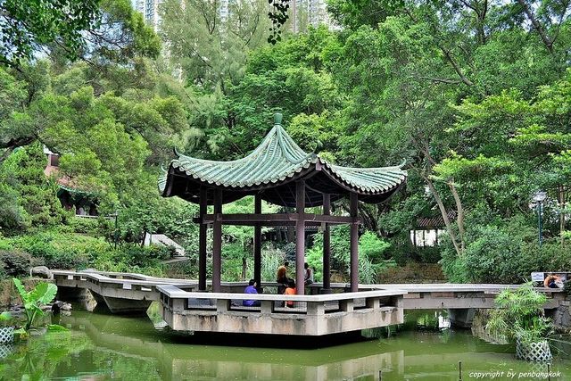 Kowloon Park - A green oasis in busy Tsim Sha Sui