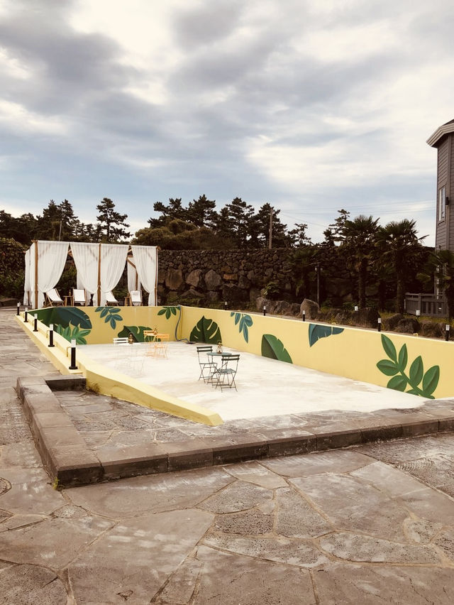 Accessible Coastal Beauty near Hyeopjae (협재)