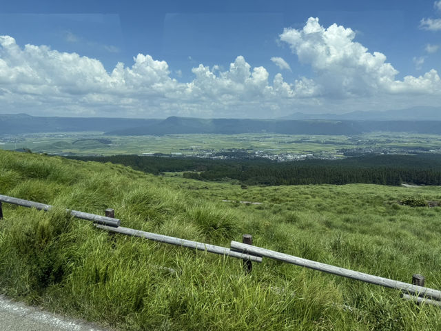 熊本最大火山區 阿蘇山岳 九州必去景點 熊本最大火山區 阿蘇山岳 九州必去景點