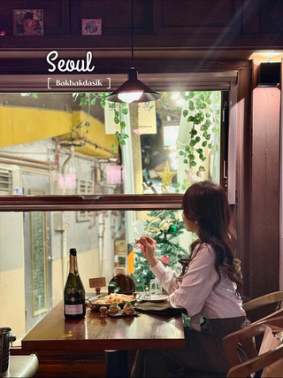 A wine bar that goes well with the night air of Ikseon-dong๐ท