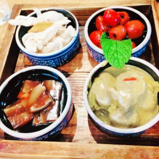 First Visit, Already in Love: Mahjong-Shaped Pea Cake at Sydney Chinatown's Porcelain Roast Duck Restaurant