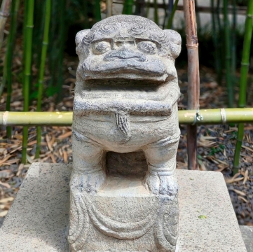 獅子を模した石のオブジェ。 | Trip.com 西安
