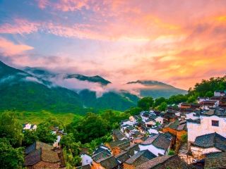 🌾 Huangling Ancient Village | The Timeless Beauty of Wuyuan's Sun-Dried Harvest