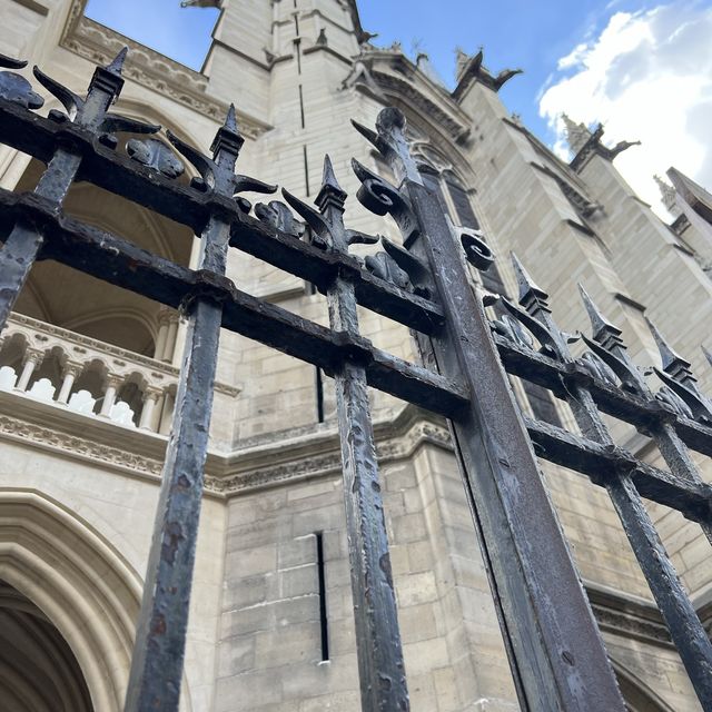 Sainte Chapelle is a must-see site!