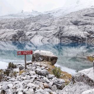 A big challenge to visit four lakes in one day from Huaraz by myself 