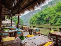 The float house river kawai resort 🇹🇭 