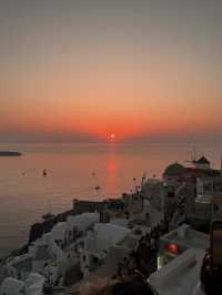 Santorini sunset is the best 🎬