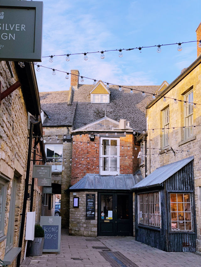 Escape to the Cotswolds: A Storybook Countryside Getaway