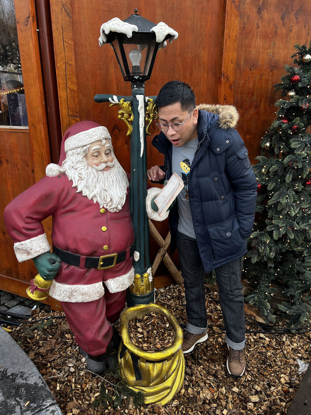 🎄✨ Maastricht Weihnachtsmarkt – Where Christmas Dreams Come to Life 🎁⛸️  