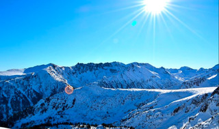 🇧🇬 BANSKO, BULGARIA — A DESTINATION FOR ALL 4 SEASONS 🏔️✨