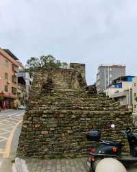佗城