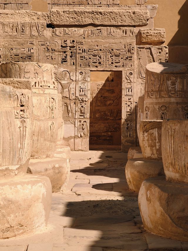 哈布城|古埃及第一座與阿蒙神建立聯繫的神廟
