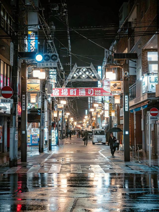 東京夜晚的街道如此迷人