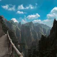 Discover the Enchanting Huangshan Mountains: A Year-Round Gem in Anhui Province