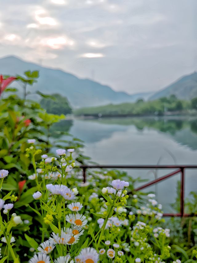 皖南川藏線~儲家灘晨景
