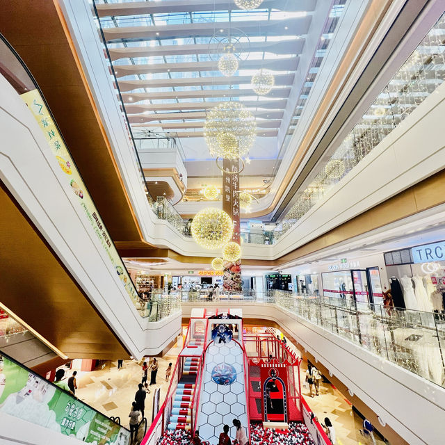 逛逛深圳灣畔Mall