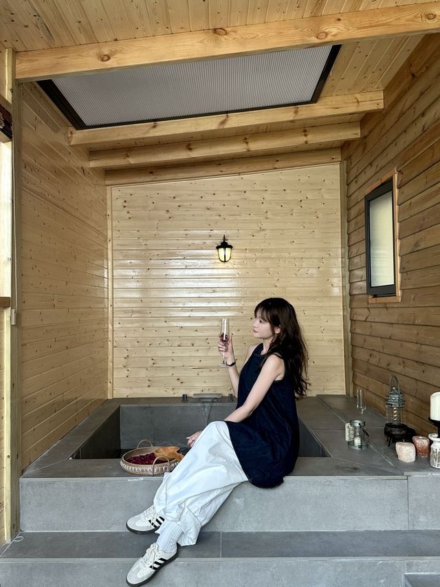 治癒系南澳島！！小住山裡木屋民宿度假感拉滿……