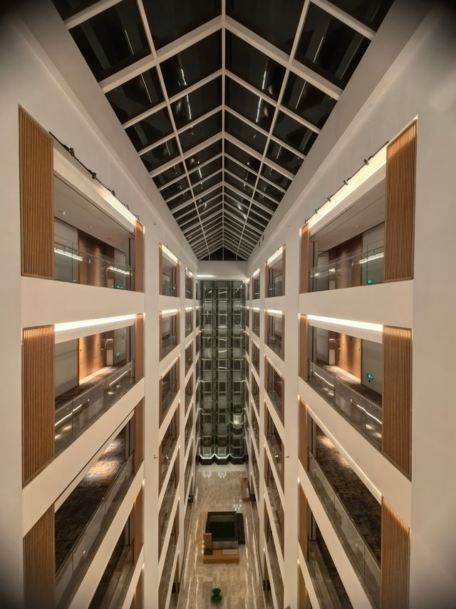 岳陽洞庭湖畔的鉑爾曼酒店