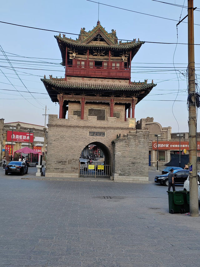 悟空!為師跟隨你的腳步來到了汾城古建築群...。