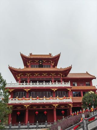 Ruijin - Longzhu Temple.