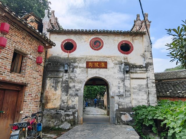 廣西富川深坡古村。