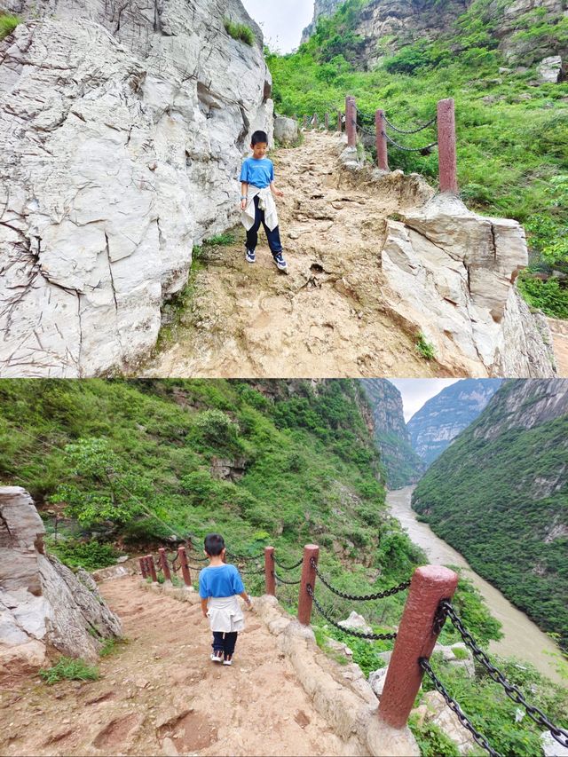 記憶最深刻的爬山，不外乎晚上9點古路村夜爬。