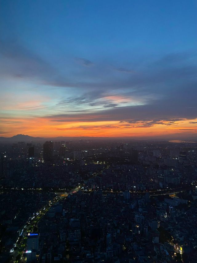 河內樂天酒店｜全景視野與頂級服務