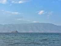喺三色雲河，雲係會打招呼嘅鄰居