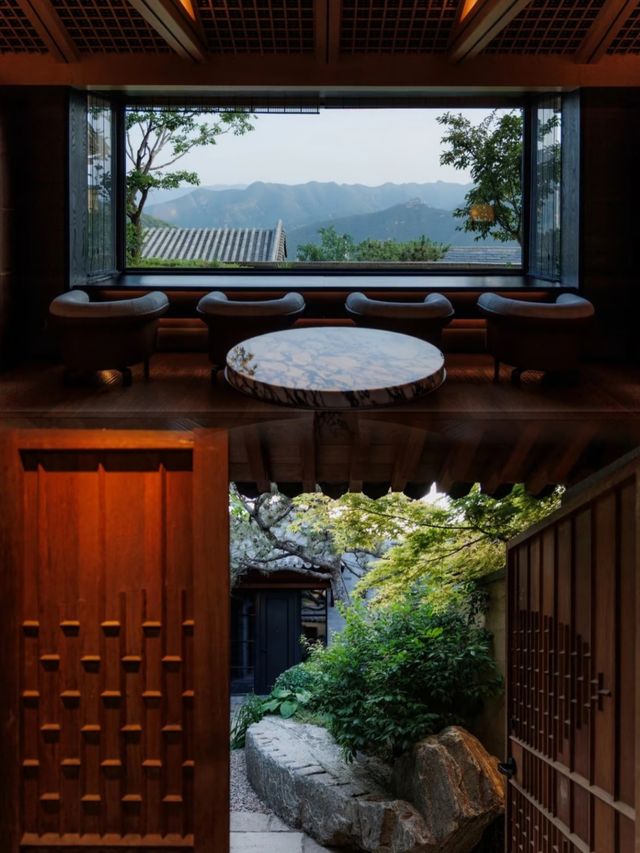 悉曇酒店| 半是青山，半是閒·上半日！