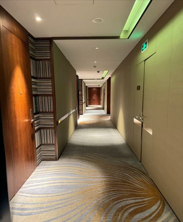 【金鷹世界五星級酒店】