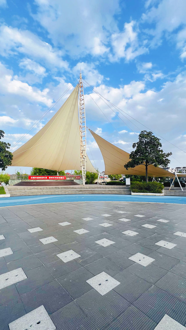 陽春四月漫遊泰州～濱河體育公園