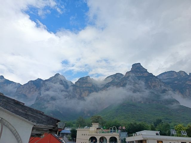 八泉峽畔的詩意棲居 | 山前月下民宿   想在八泉峽沉浸式賞景？來「山前月下」就啱啦！    